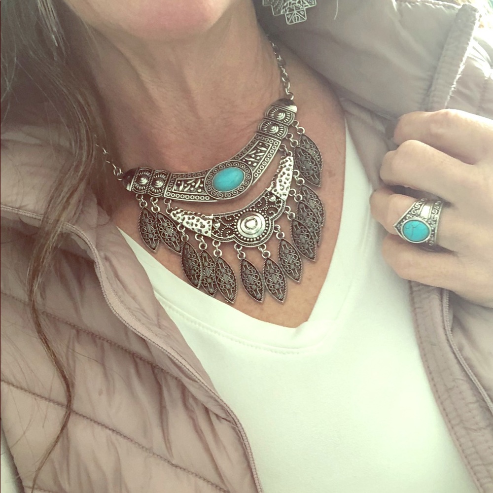 Boho Tribal Turquoise Stone Neclace